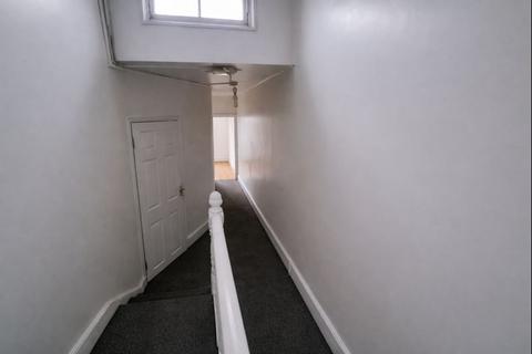 4 bedroom terraced house for sale, Churchill Road, London NW2