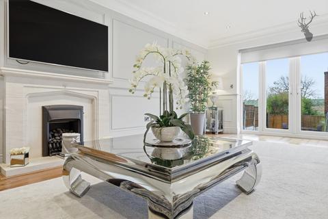 5 bedroom detached house for sale, Tysea Hill, Stapleford Abbotts, Essex