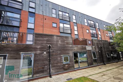 2 bedroom flat to rent, Carriage Grove, Bootle, Merseyside
