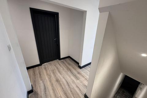 3 bedroom maisonette to rent, Winchester Road, London, Greater London. E4 9LH