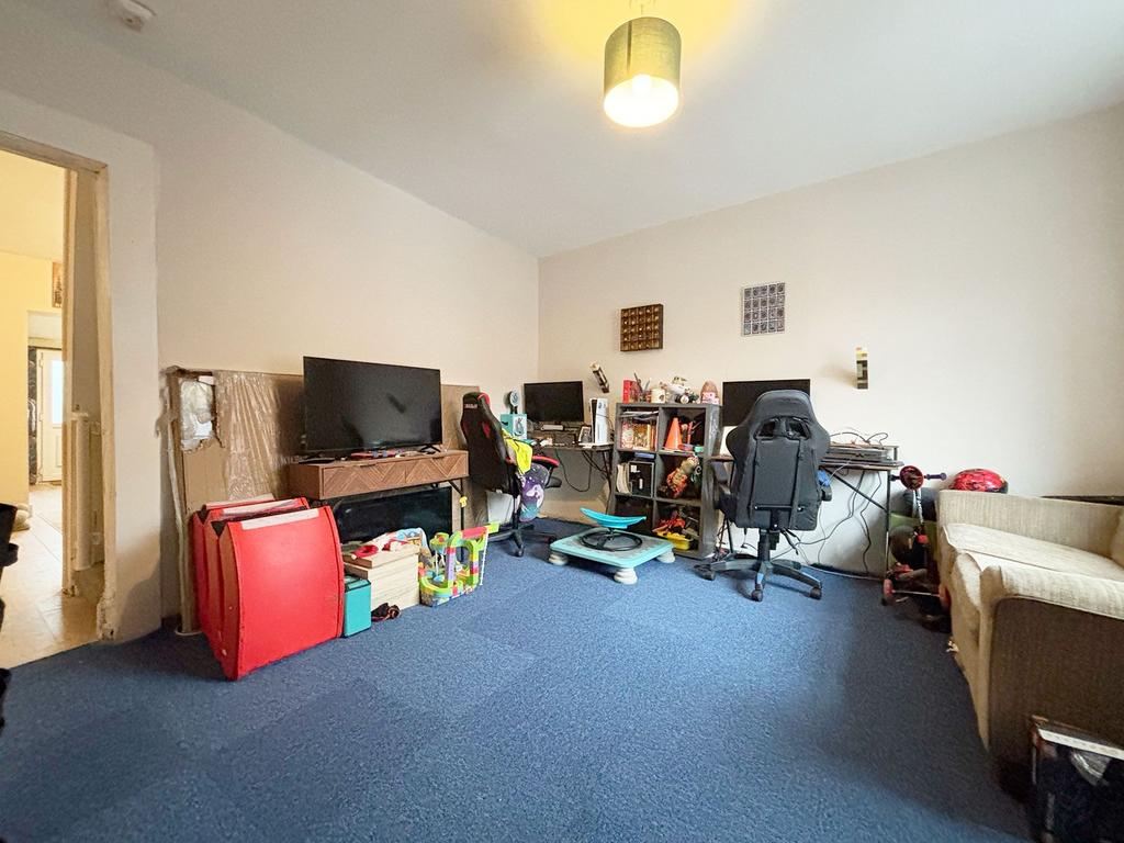 Dining room / reception room