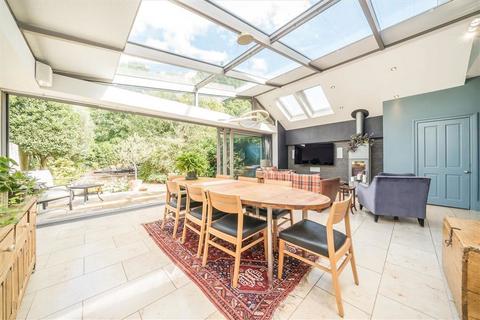 5 bedroom house for sale, Cedars Road, Kingston Upon Thames KT1