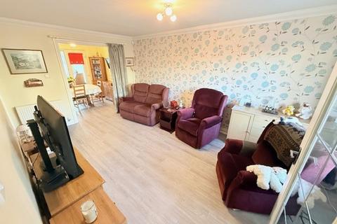 3 bedroom detached house for sale, Loch Venachar Gardens, Glenrothes, KY6