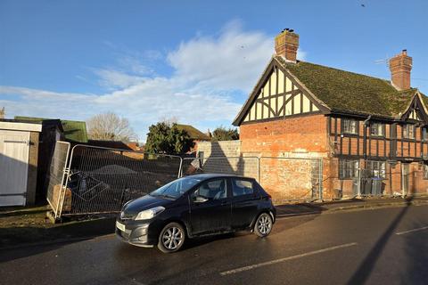 4 bedroom property with land for sale, High Street, Rowde, Devizes
