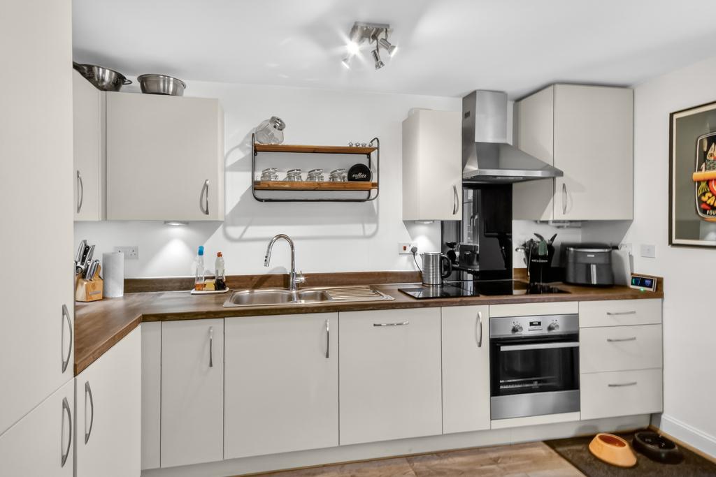 46whitlockavenuelarge6