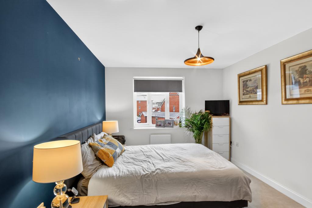 46whitlockavenuelarge13