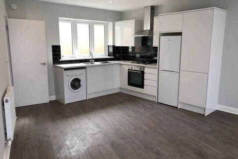 1 bedroom property to rent, Milford Gardens, Edgware, Edgware