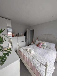 1 bedroom property to rent, Milford Gardens, Edgware, Edgware