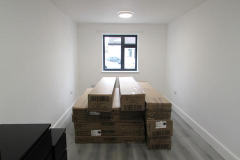 1 bedroom end of terrace house to rent, Harley Road, Harrow, Middlesex HA1