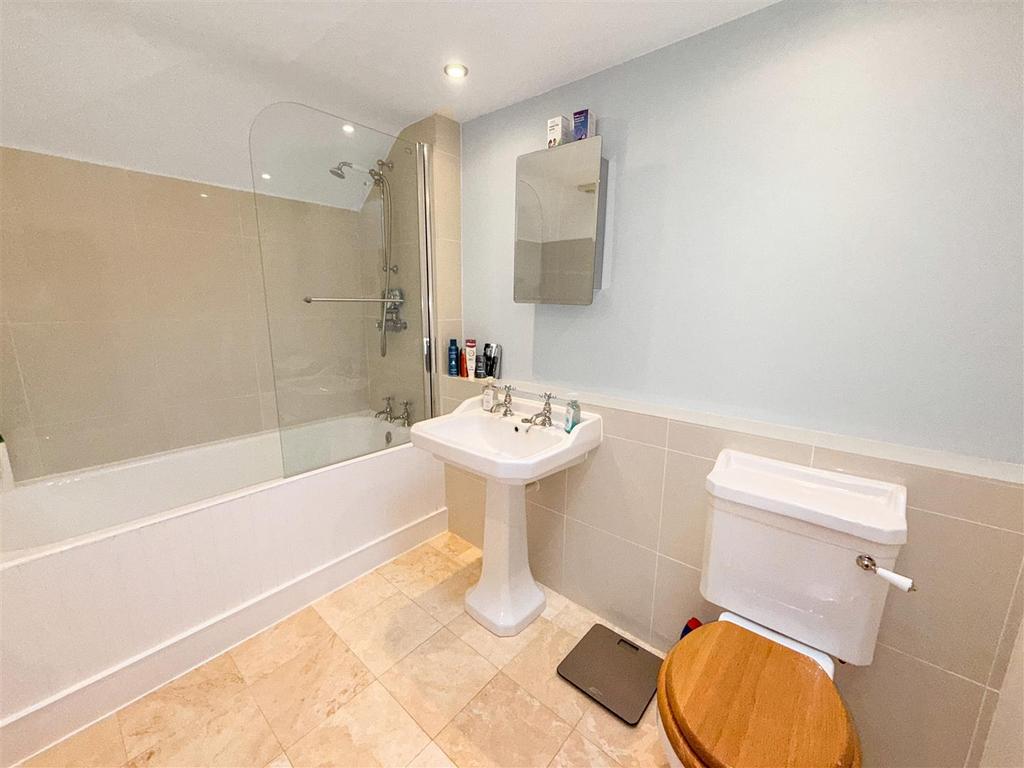 Mays Cottage PH-10.jpg