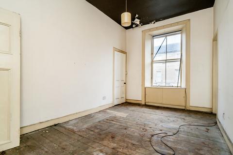 2 bedroom flat for sale, Lutton Place, Edinburgh EH8