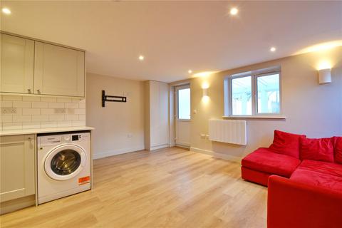 1 bedroom bungalow to rent, Southmead Road, Westbury-on-Trym, Bristol, Somerset, BS10