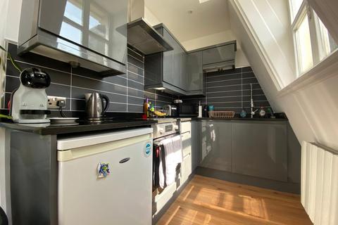 1 bedroom apartment to rent, Pearl Chambers, 22 East Parade, Leeds, LS1