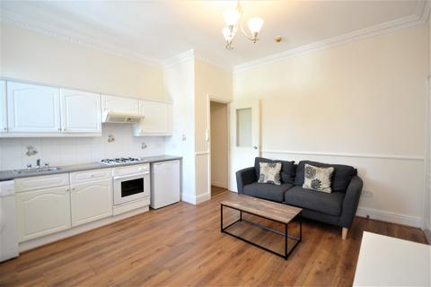 1 bedroom flat to rent, 289 Harrogate Road, Leeds LS17
