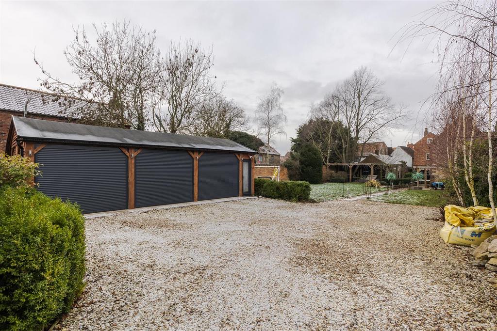 Triple garage
