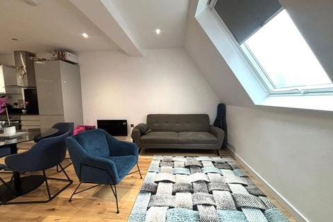 2 bedroom duplex to rent, New School House, 20 Legge Lane, Birmingham, West Midlands, B1