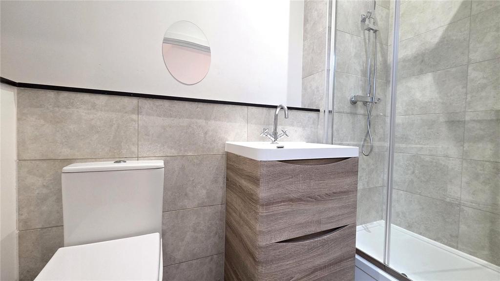 Ensuite
