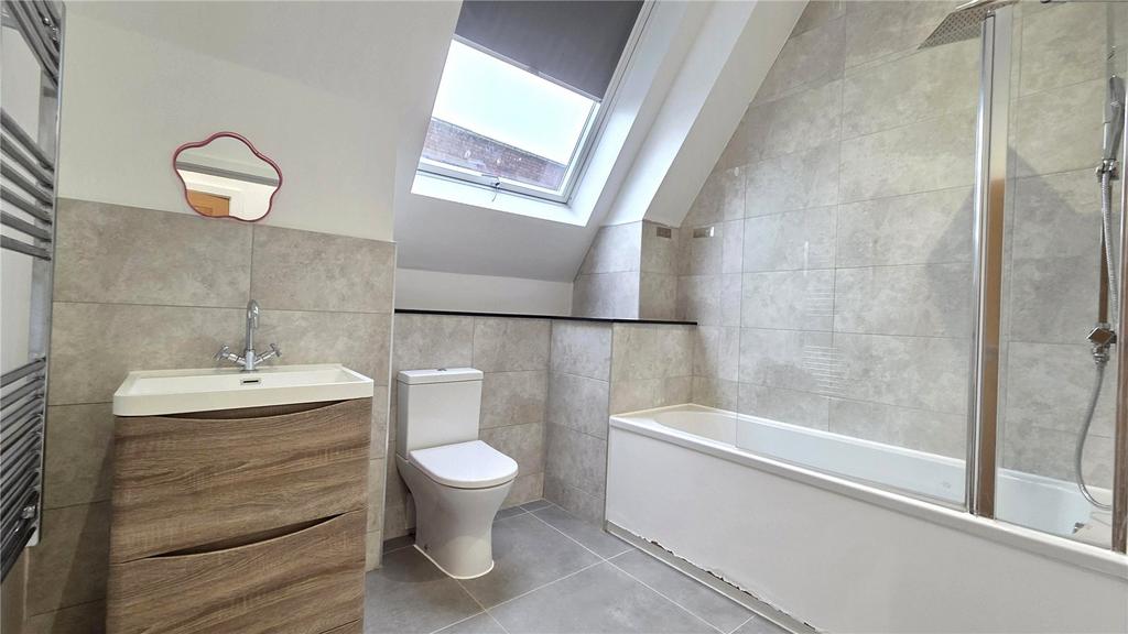 Upstairs Bathroom