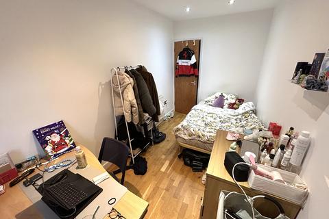 3 bedroom house to rent, Treforest, Pontypridd CF37