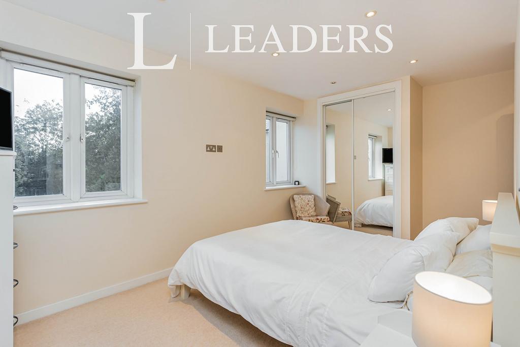 Main Bedroom 2