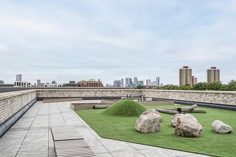 1 bedroom flat to rent, White Post Lane, Hackney Wick, London, E9