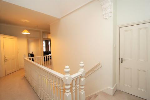 3 bedroom apartment to rent, Creffield Road, London, W3