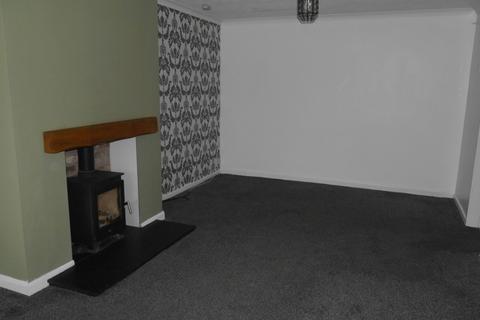 4 bedroom semi-detached house to rent, Ferneley Crescent, Melton Mowbray LE13