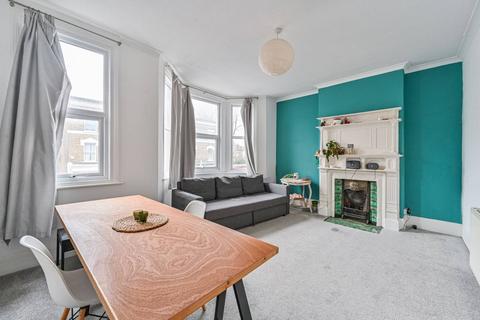 3 bedroom maisonette for sale, Lee High Road, Blackheath, London, SE13