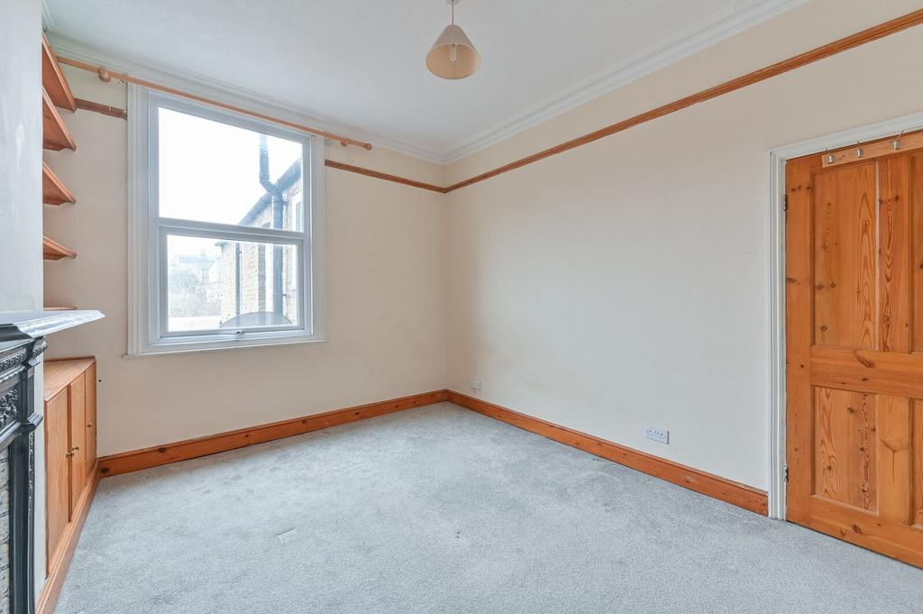 Bedroom, fireplace