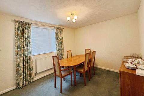 3 bedroom semi-detached house for sale, Woodside Avenue, Newcastle upon Tyne NE15