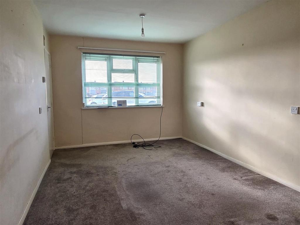 20 Redland - Lounge.jpg