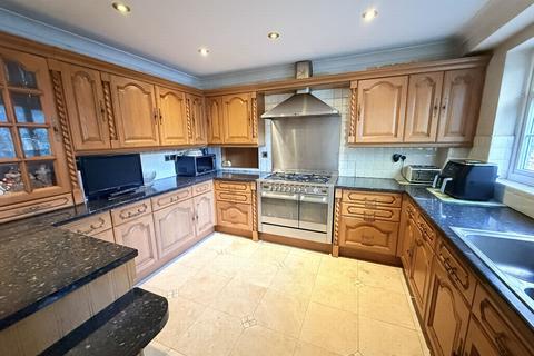 5 bedroom detached house for sale, Park Road, Stoke Poges, SL2