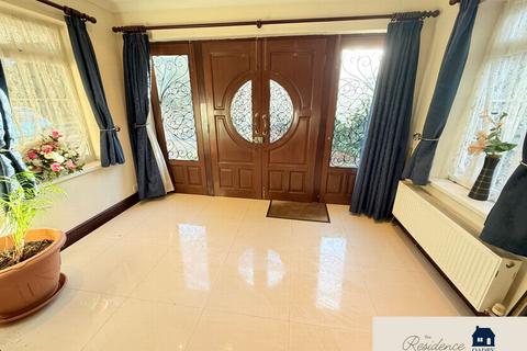 undefined, Park Road, Stoke Poges, SL2