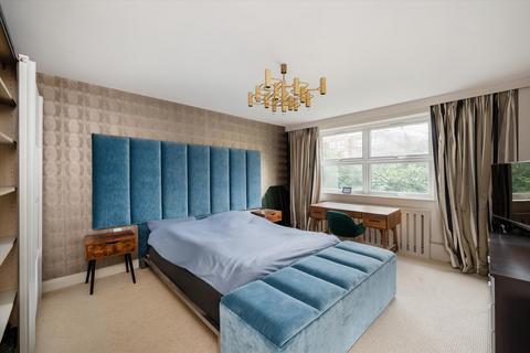 3 bedroom flat for sale, Gloucester Avenue, London, NW1