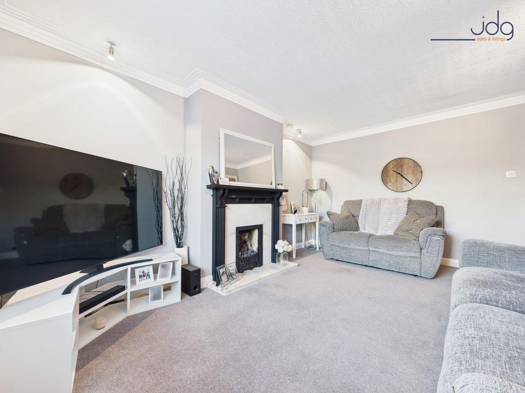 Cosy Lounge with Coal Fire