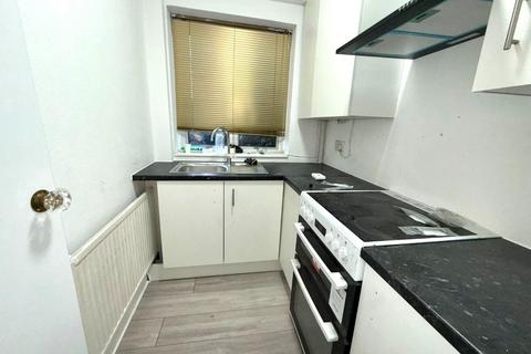 2 bedroom house to rent, 138 Coldharbour Lane, Hayes