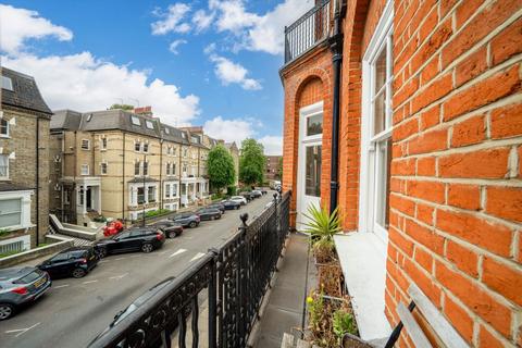 3 bedroom flat to rent, Edith Road, London W14