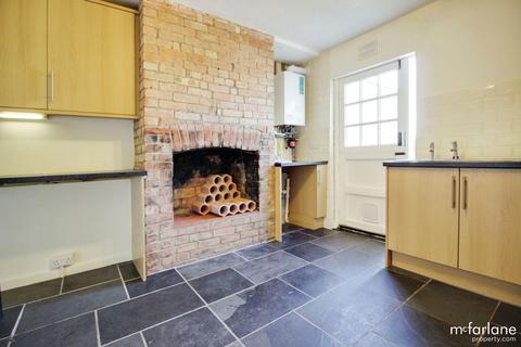 2 bedroom terraced house to rent, Stafford Street, Swindon SN1