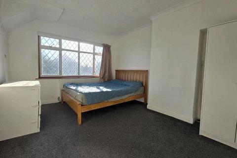 3 bedroom property to rent, Darcy Drive, Harrow, Middlesex, Harrow