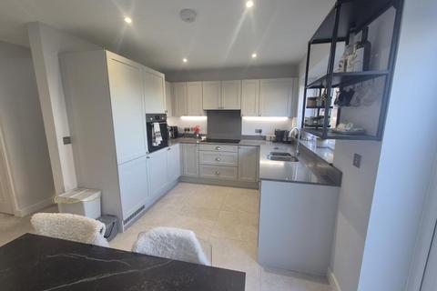 2 bedroom semi-detached house for sale, Headley,  Thatcham,  RG19