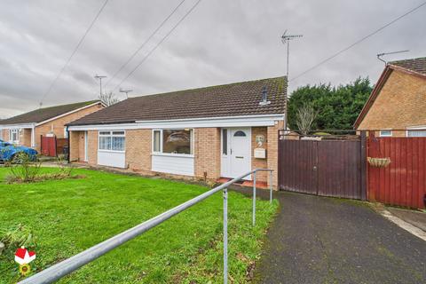 2 bedroom semi-detached bungalow for sale, Badger Close, Abbeydale, Gloucester, GL4