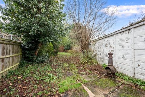 3 bedroom semi-detached house for sale, Ditton Hill Road, Surbiton KT6