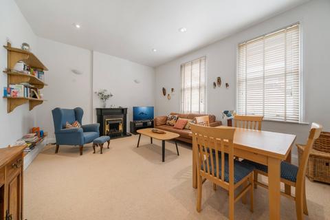 1 bedroom apartment for sale, Rosslyn Hill, Hampstead
