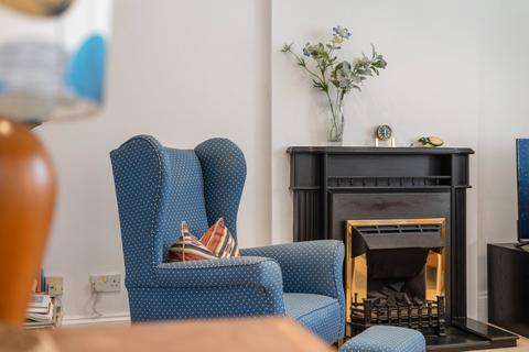 1 bedroom apartment for sale, Rosslyn Hill, Hampstead
