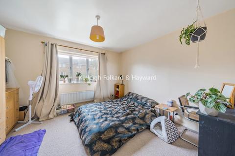 2 bedroom house to rent, Ann Moss Way, Surrey Quays, London, SE16