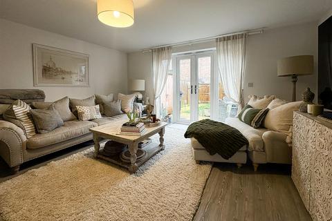 2 bedroom terraced house for sale, Bonnet Lane, Burgess Hill