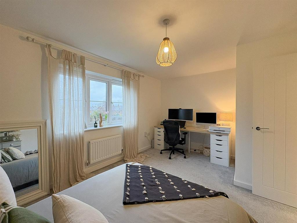 Bedroom 2-3.jpg