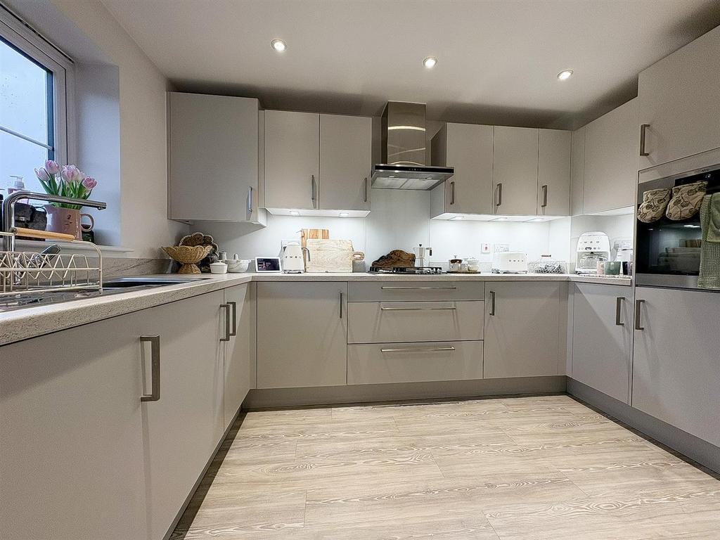 Kitchen-5.jpg