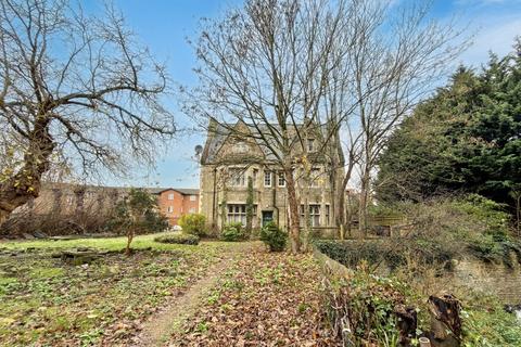 undefined, Carlisle House, Oxford Road, Reading, Berkshire, RG1 7NG