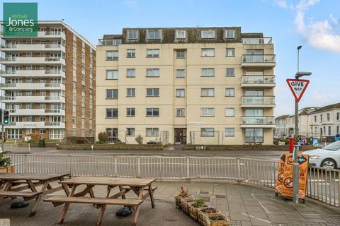 2 bedroom flat to rent, Hampton Court, Brighton Road, Worthing, West Sussex, BN11